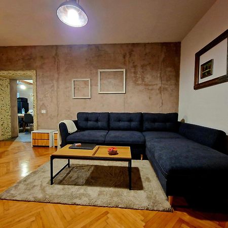 Nomad Apartment Brașov Exterior foto